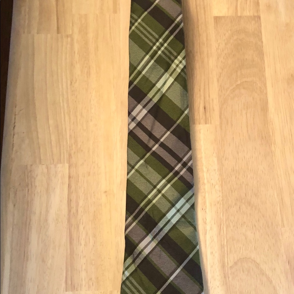 Express Men’s Tie - Picture 2 of 6